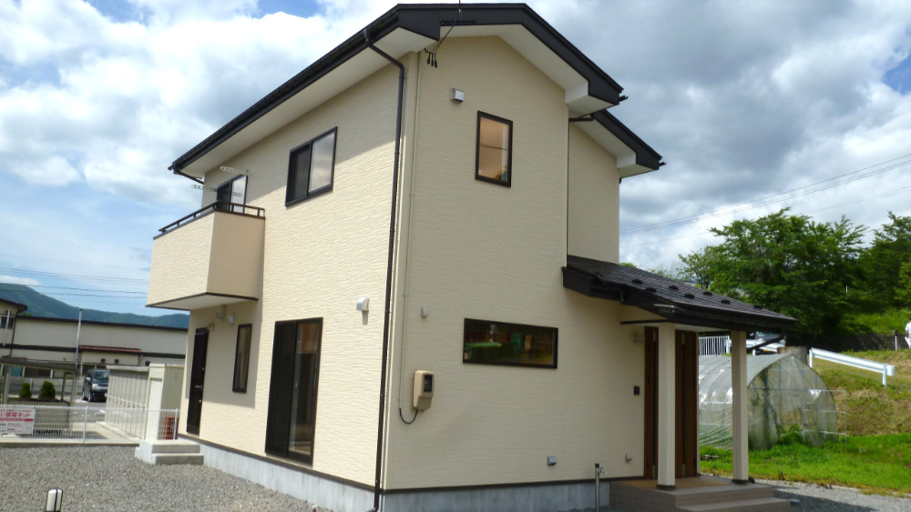 新築施工事例外観 松崎町